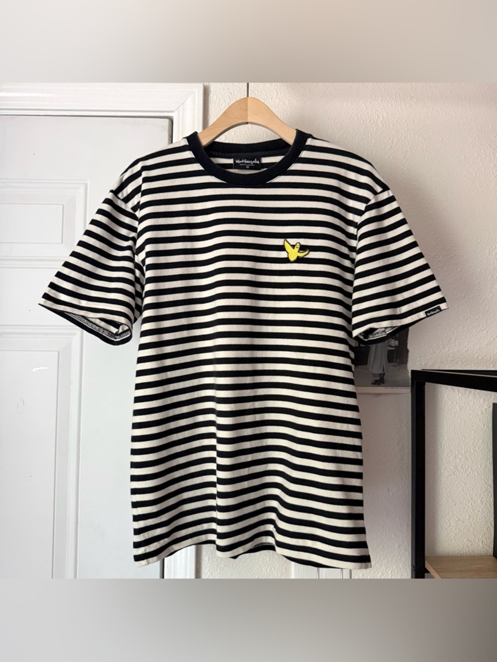 MARK GONZALES black white striped boxy cropped crew neck short sleeve tee‎